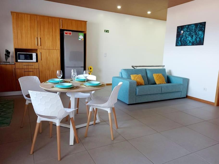 A Casa Da Concha Apartment Rabo de Peixe Luaran gambar